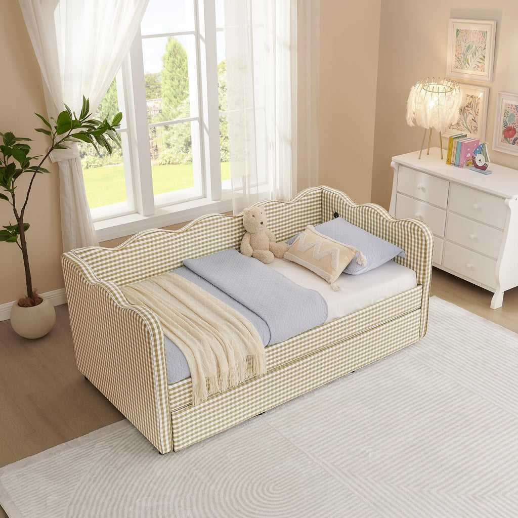 Twin Size Gingham Daybed with Trundle and USB Ports F499